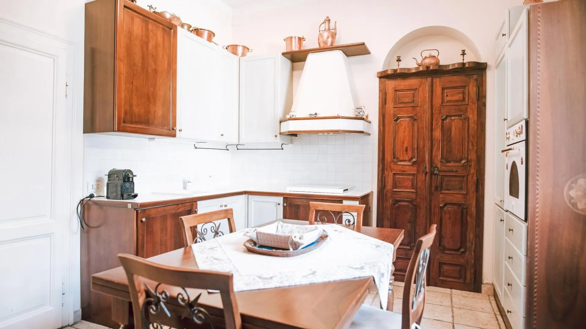 Authentic Italian Home Cadenabbia Casa de Férias
